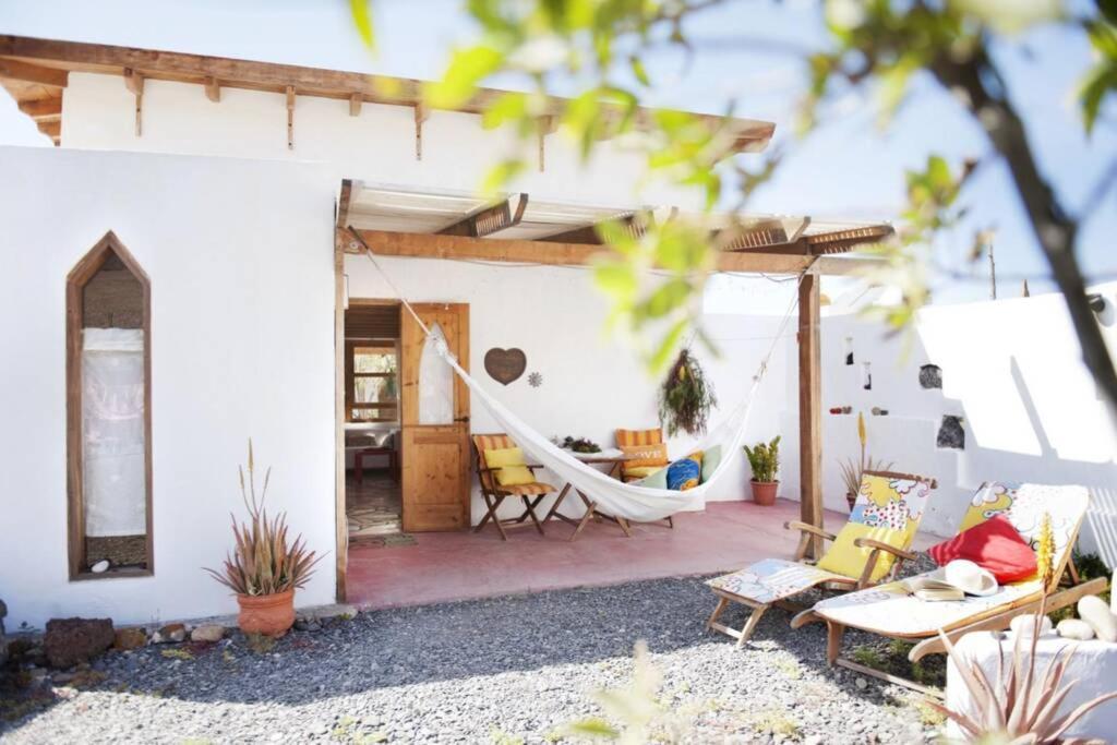 Romantica Fuego - Eco Retreat Finca Artis Tirma Tarajalejo Bagian luar foto