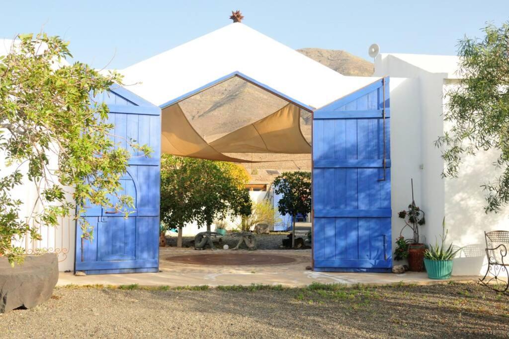 Romantica Fuego - Eco Retreat Finca Artis Tirma Tarajalejo Bagian luar foto
